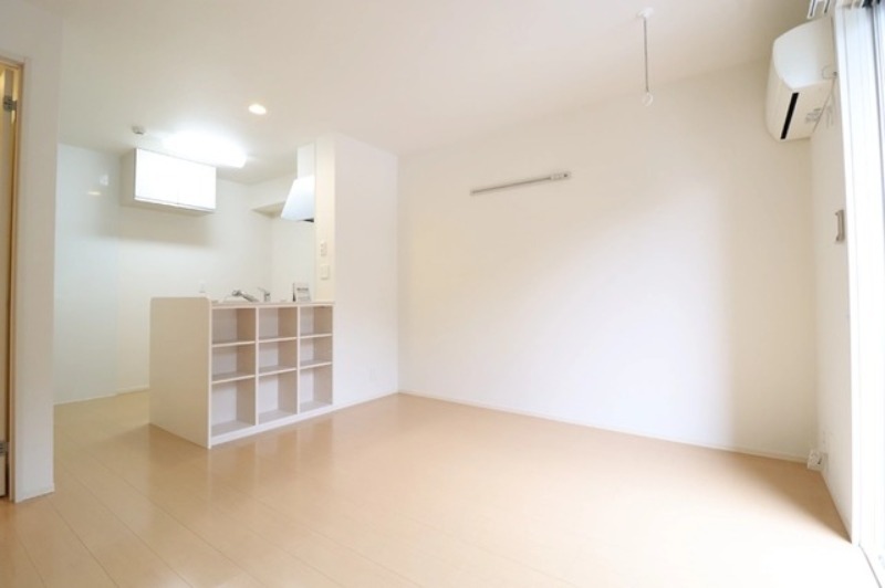 居室・リビング　図面と現状に相違がある場合には現状を優先