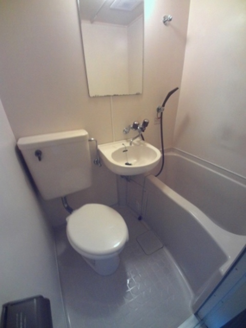 バス・シャワールーム