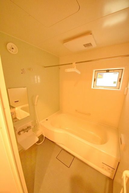 バス・シャワールーム　※別号室参考写真です