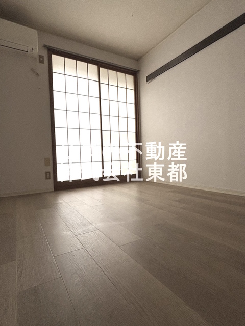 居室・リビング　フローリングで雰囲気のいい内装です！