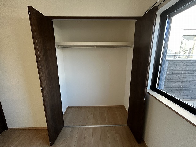 収納　ベットルーム　クローゼット付