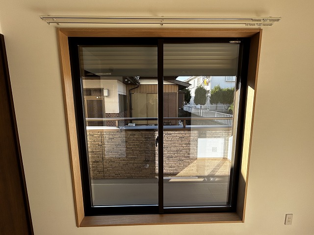 セキュリティ　2Fも防犯シャッター付きの設計です。