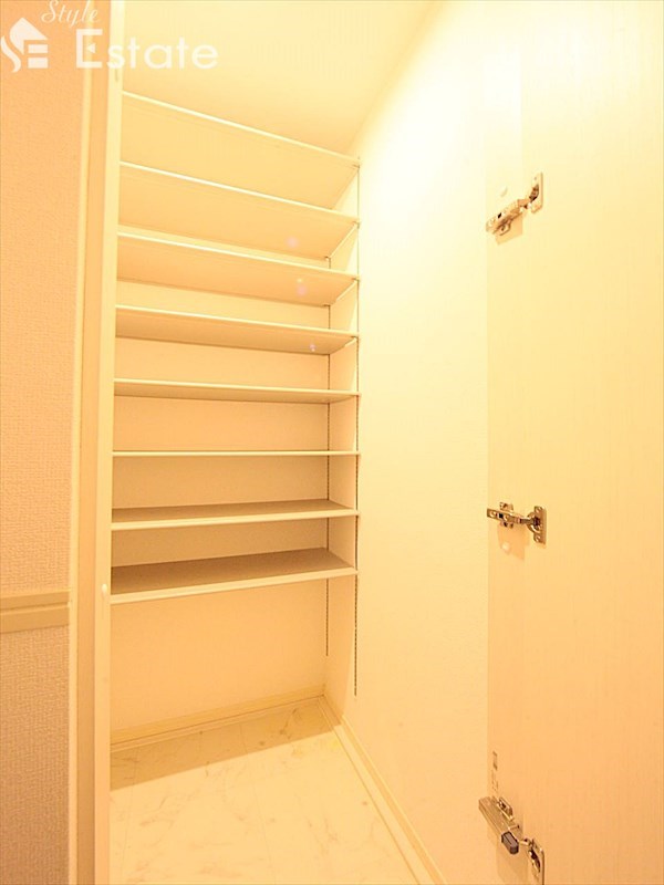 その他　シューズボックス