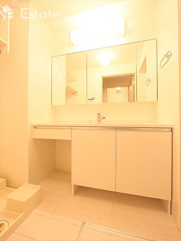 洗面設備　洗面所