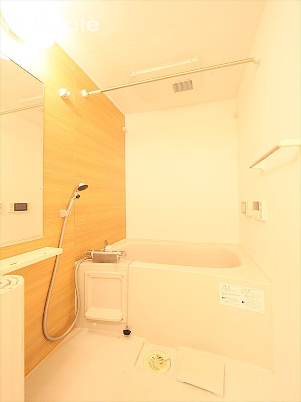 バス・シャワールーム　バスルーム