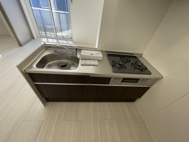 キッチン　★同施工別建物の参考写真です★