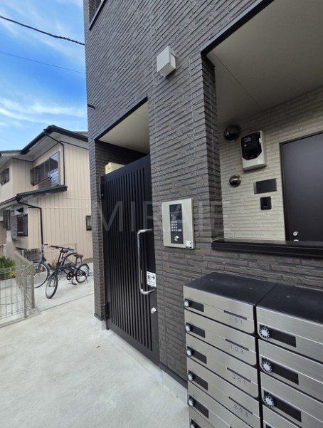 エントランス　エントランス