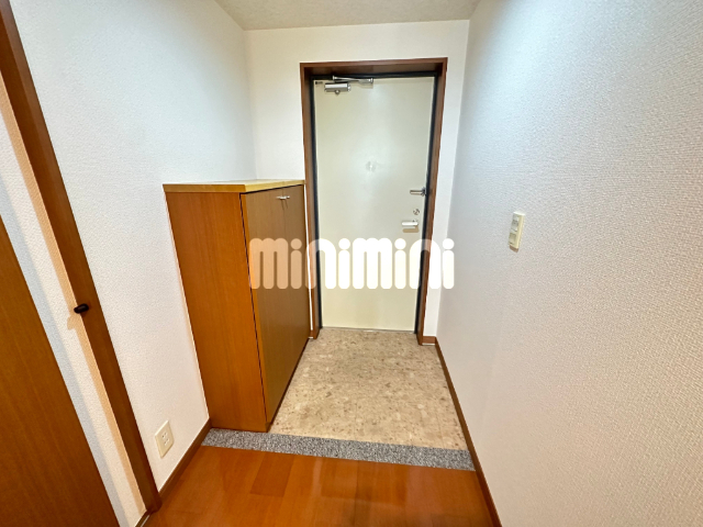 玄関　広々した玄関