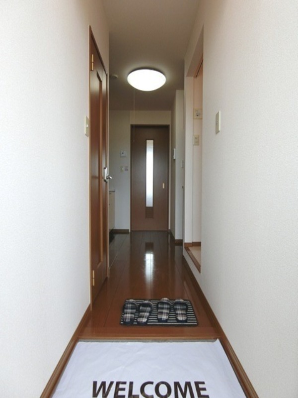 玄関　図面と現状に相違がある場合には現状を優先