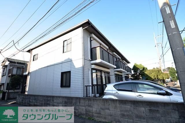 建物外観　★敷地内駐車場完備！　設備・収納充実！★