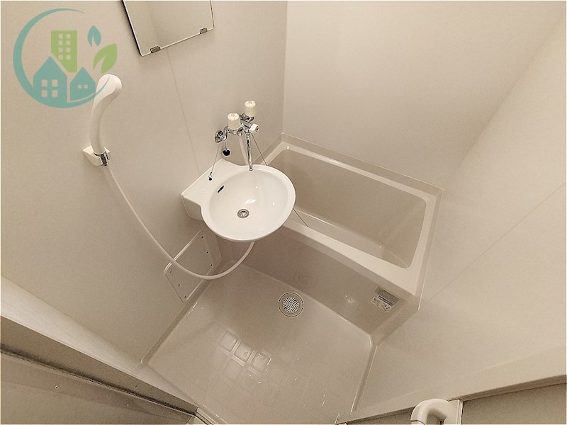 バス・シャワールーム　レオパレスサン六甲A（家具・家電付、仲介手数料不要）