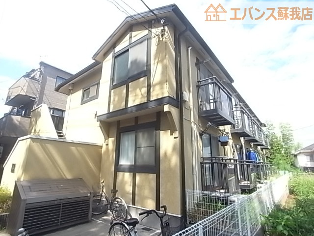 建物外観　落ち着いた雰囲気の外観です