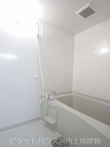 バス・シャワールーム　バス／シャワー