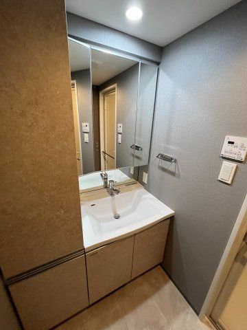 洗面設備　☆嬉しい独立洗面台☆