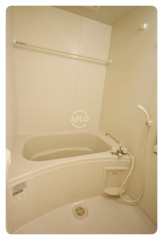 バス・シャワールーム　エグゼ難波東　浴室