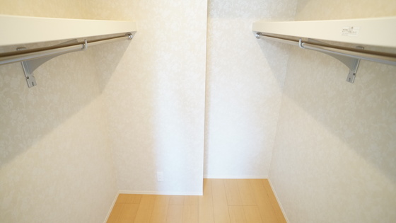 収納　ウォークインクローゼット