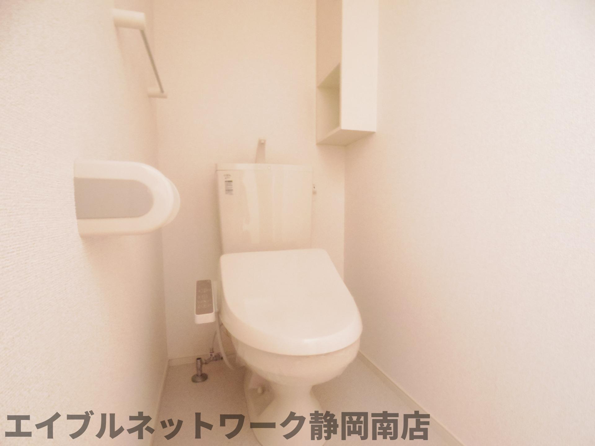 トイレ　イメージ