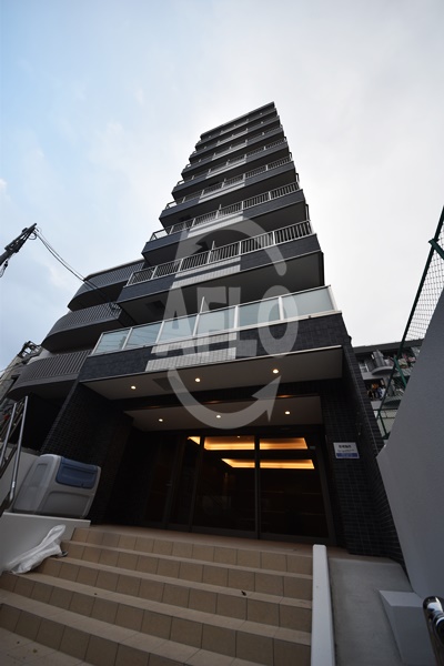 建物外観　ヴィラナリー関目　外観