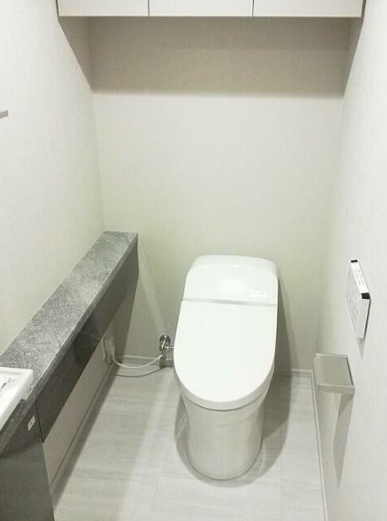 トイレ　参考写真