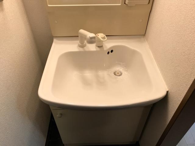 洗面設備　洗髪洗面化粧台