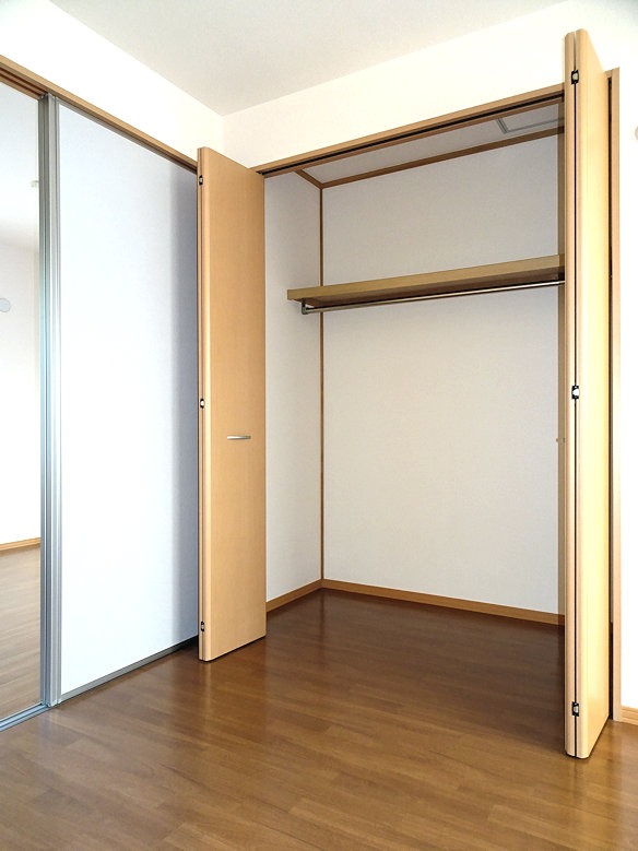 収納　奥行きのある大型クローゼットでお部屋すっきり◎