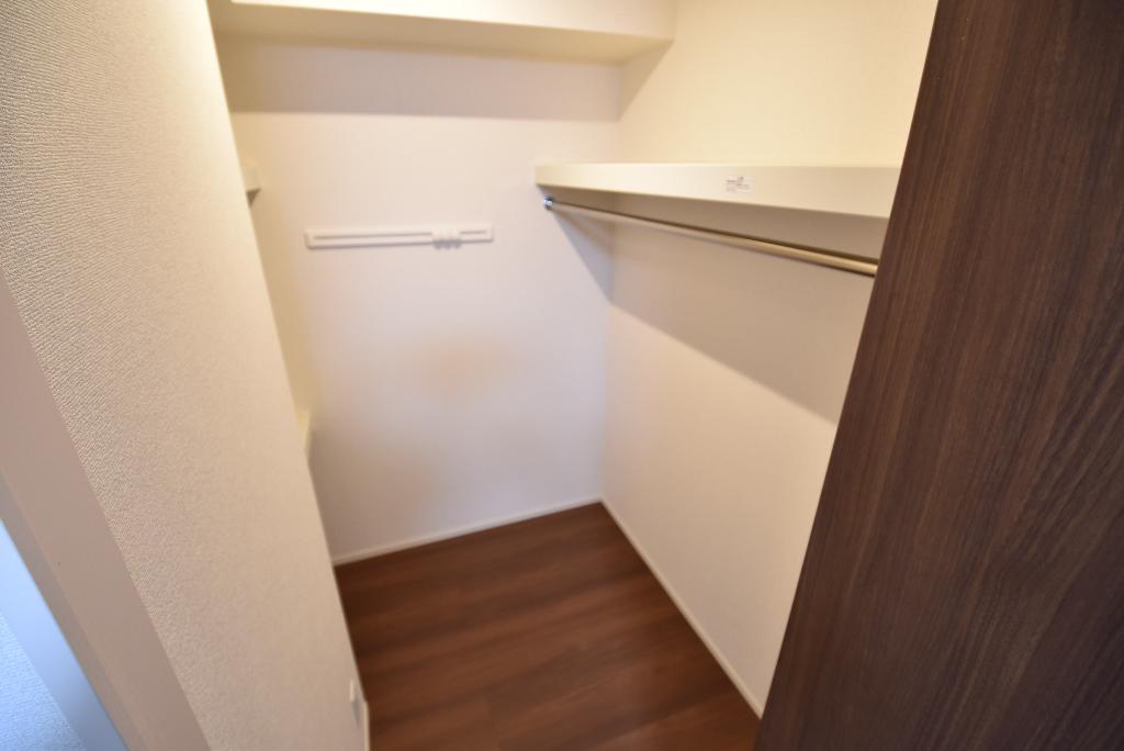 収納　ウォークインクローゼット