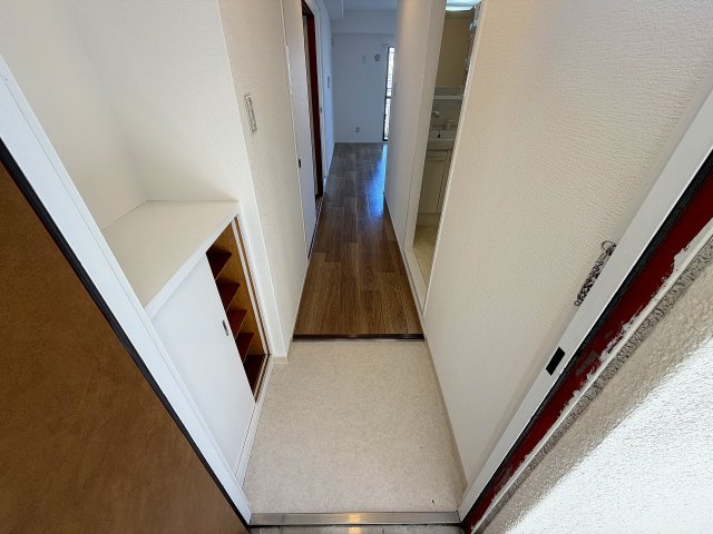 玄関　シンプルで使いやすい玄関です