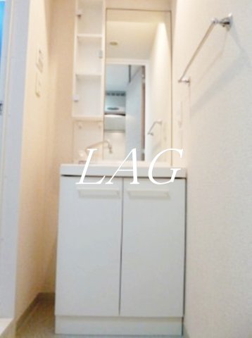 洗面設備　洗面台です。