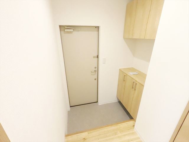 玄関　シューズBOXの付いた玄関スペース