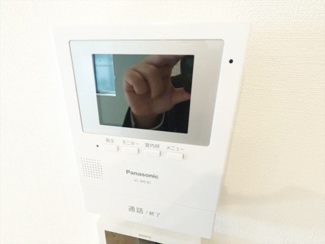 セキュリティ　来訪者が一目でわかる便利なモニターホン
