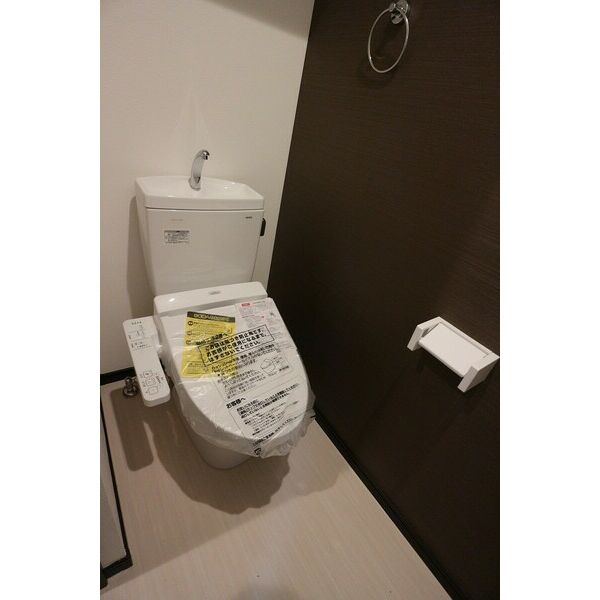 トイレ　ウォシュレット付きのトイレです♪