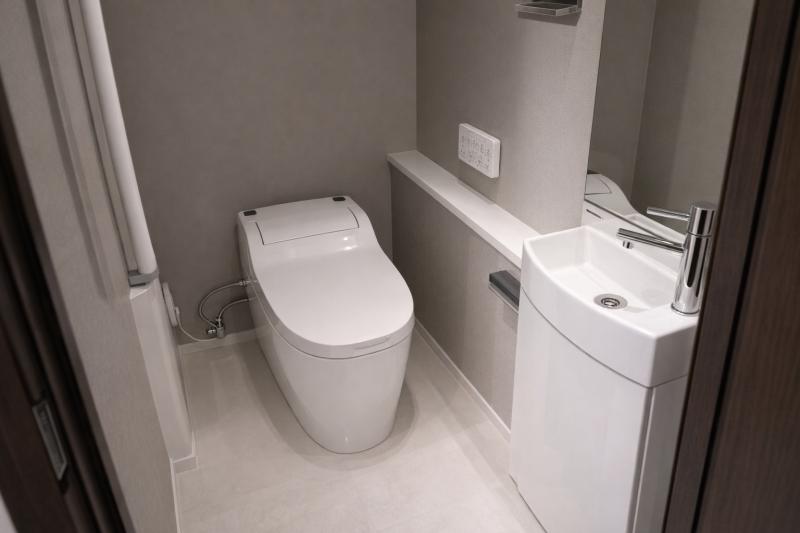 トイレ　シンプルで使いやすいトイレです