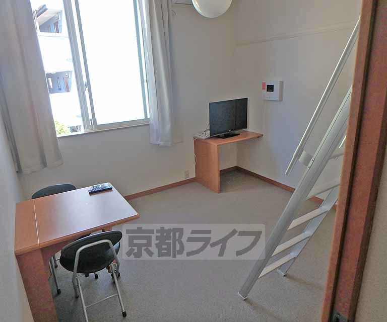 居室・リビング　家具家電付きでスムーズに新生活スタート