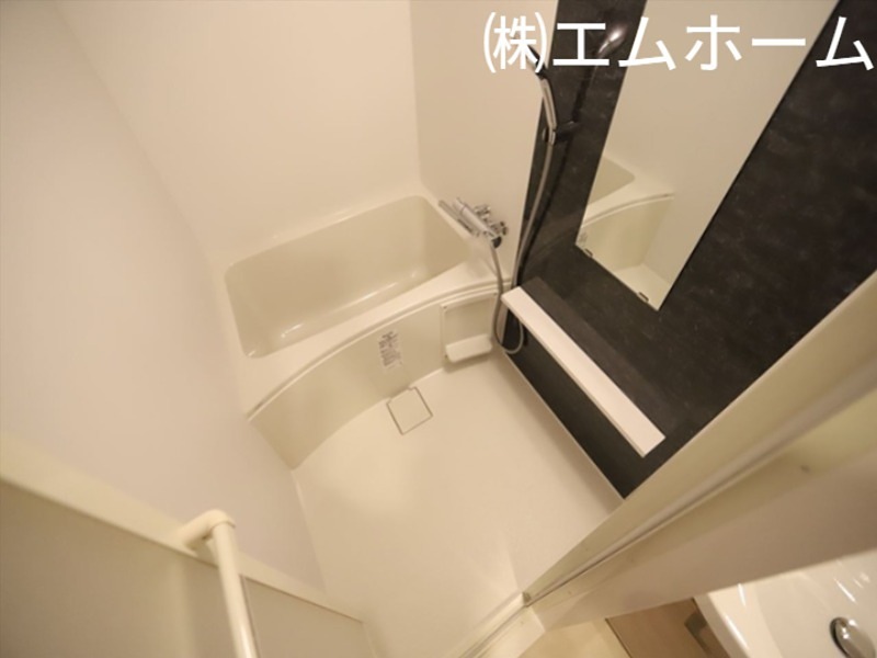 バス・シャワールーム　浴室暖房乾燥機付お風呂
