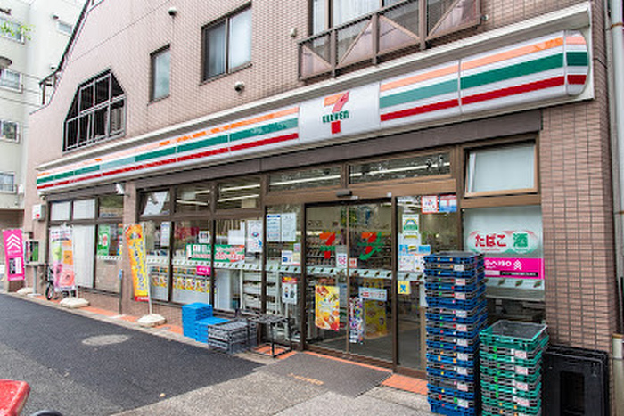 コンビニ　セブン-イレブン 世田谷野沢２丁目店（コンビニ）まで500m
