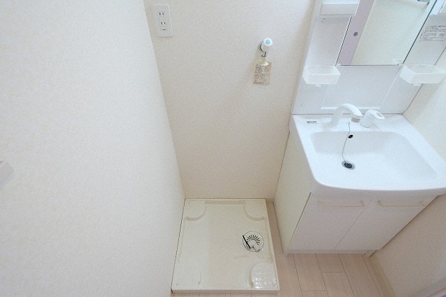洗面設備　同型タイプ