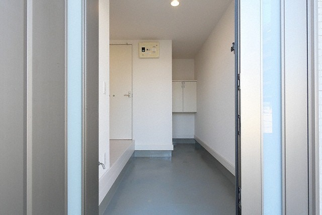 玄関　同型タイプ