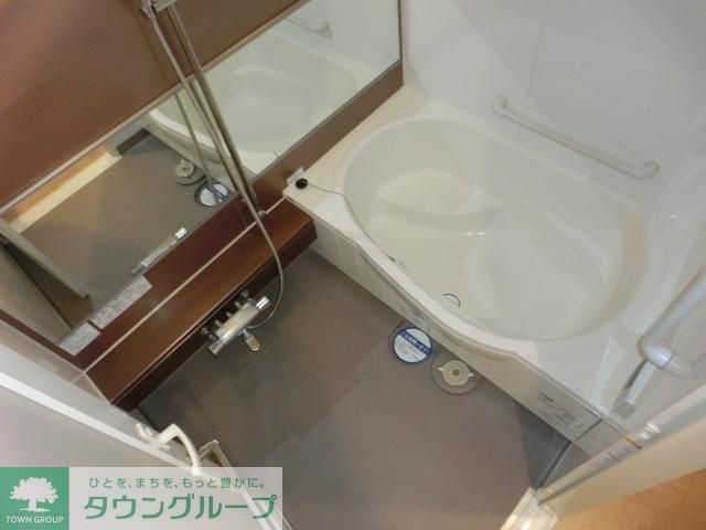 バス・シャワールーム　追い焚き付き浴室