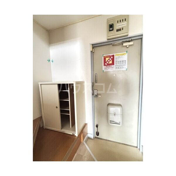 サンライズシナサンの玄関写真