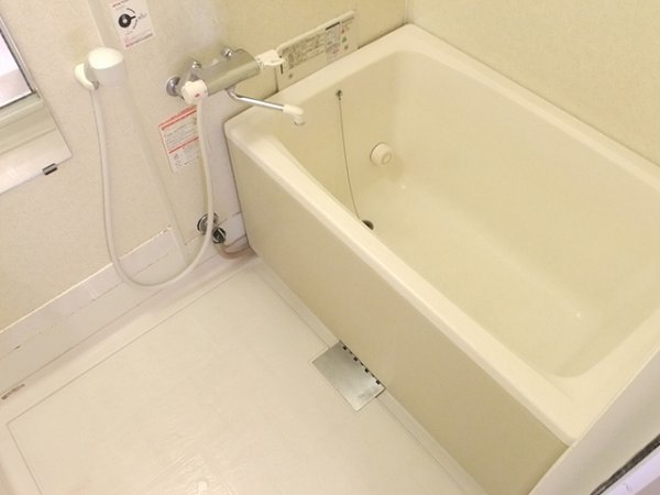 バス・シャワールーム　浴室追い焚き機能