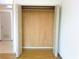 収納　クローゼット