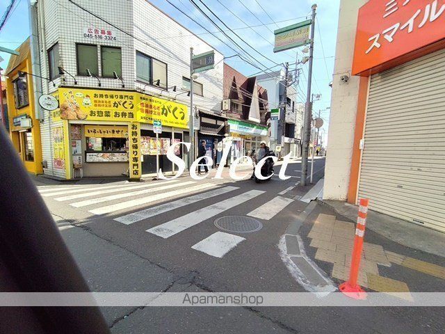 コンビニ　ファミリーマート（コンビニ）まで3543m