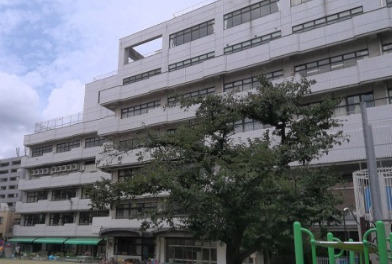 小学校　千代田区立和泉小学校（小学校）まで368m