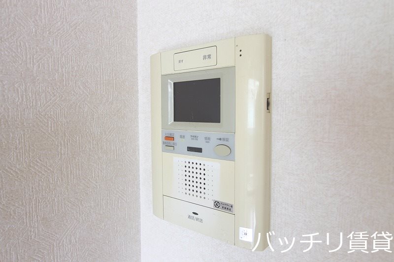 セキュリティ　画像は別号室の為、現状優先になります。