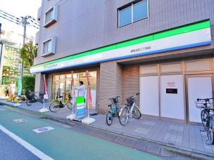 コンビニ　ファミリーマート　練馬北町二丁目店（コンビニ）まで523m