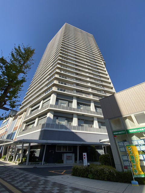 建物外観　越谷駅徒歩１分の築浅分譲賃貸タワーマンション