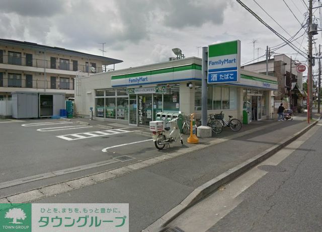 コンビニ　ファミリーマート堰三丁目店（コンビニ）まで240m