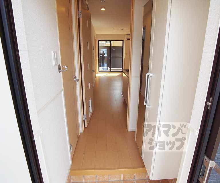 その他部屋・スペース　玄関からの写真です。