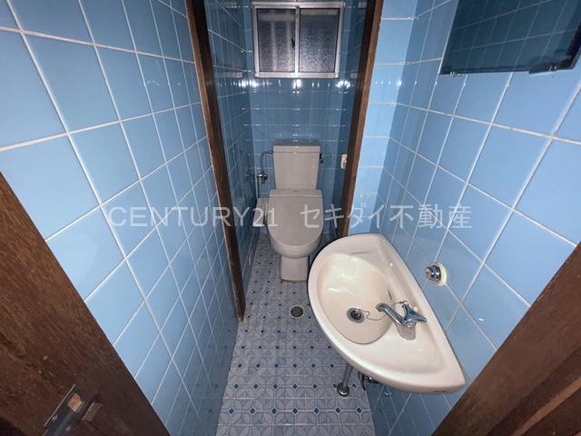 山城町3丁目貸家のトイレ写真