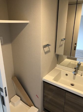 洗面設備　写真は同タイプ住居です。